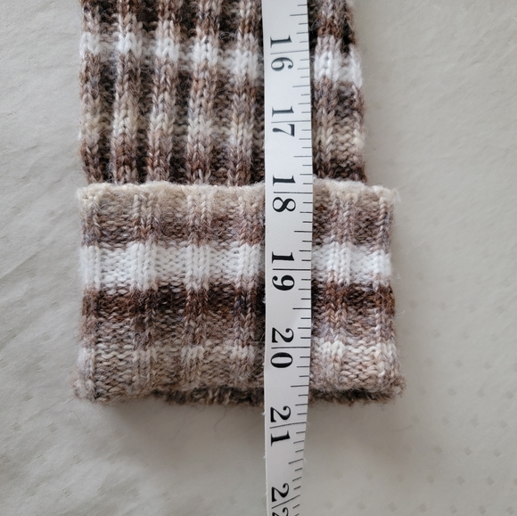 Ardene Cropped Sweater Sz Xs - Picture 7 of 8